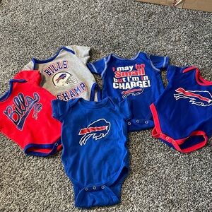 Lot of 5 Buffalo Bills 0-3 Onesies